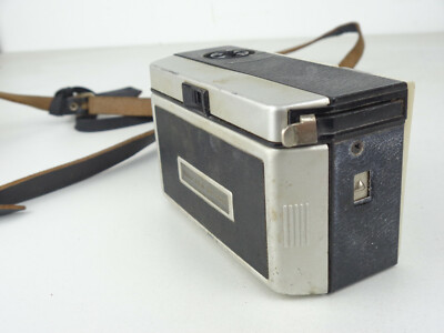 Vieux Appareil Photo Numérique XDC-104 – Compact Argenté, Modèle Rétro Sans Marque