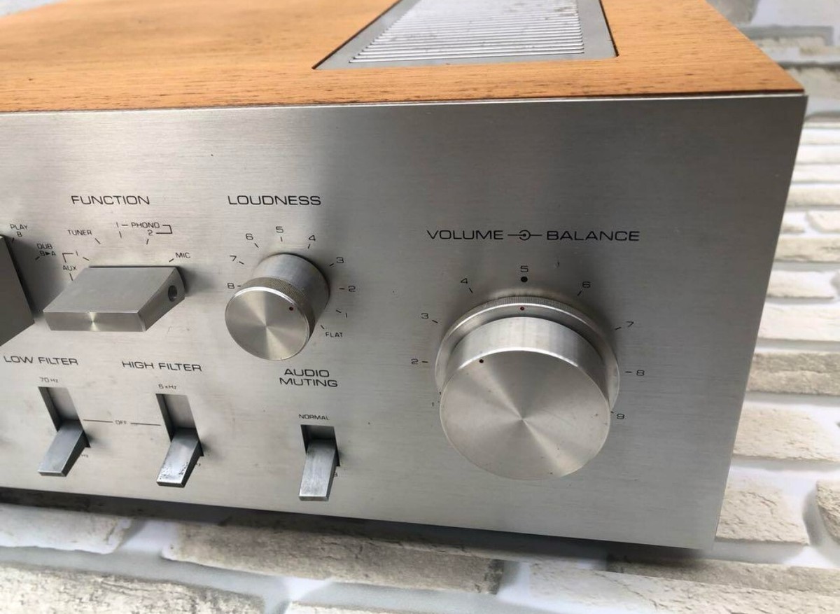 Yamaha CA-800 Vintage Stereo Integrated Amplifier – Fully Working
