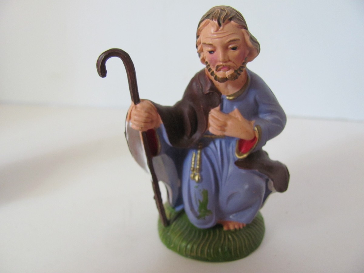 Vintage Nativity Mary and Joseph Made in Italy 700 and 701 Plastic