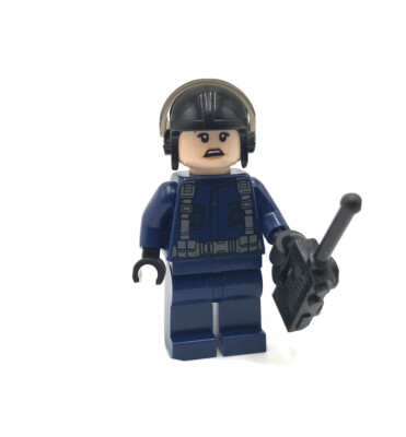LEGO Guard Female Pilot minifigure Jurassic World 10756 dinosaur mini  figure