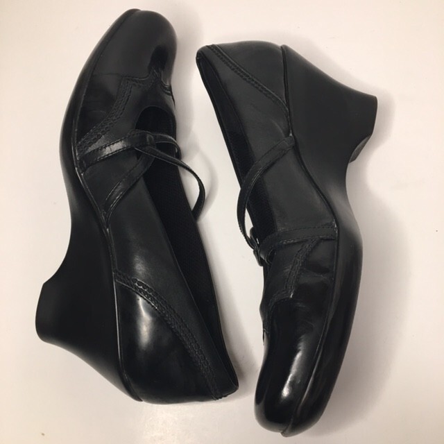Escarpins Femme Talon Bloc – Noir Suède & Bout Verni – Taille 7 (38) – Soirée/bureau – Neufs