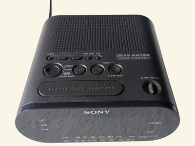 Sony Dream Machine ICF-C218 AM/FM Alarm Clock Radio Auto Time Set Black Tested