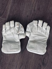 wicket keeping gloves adult