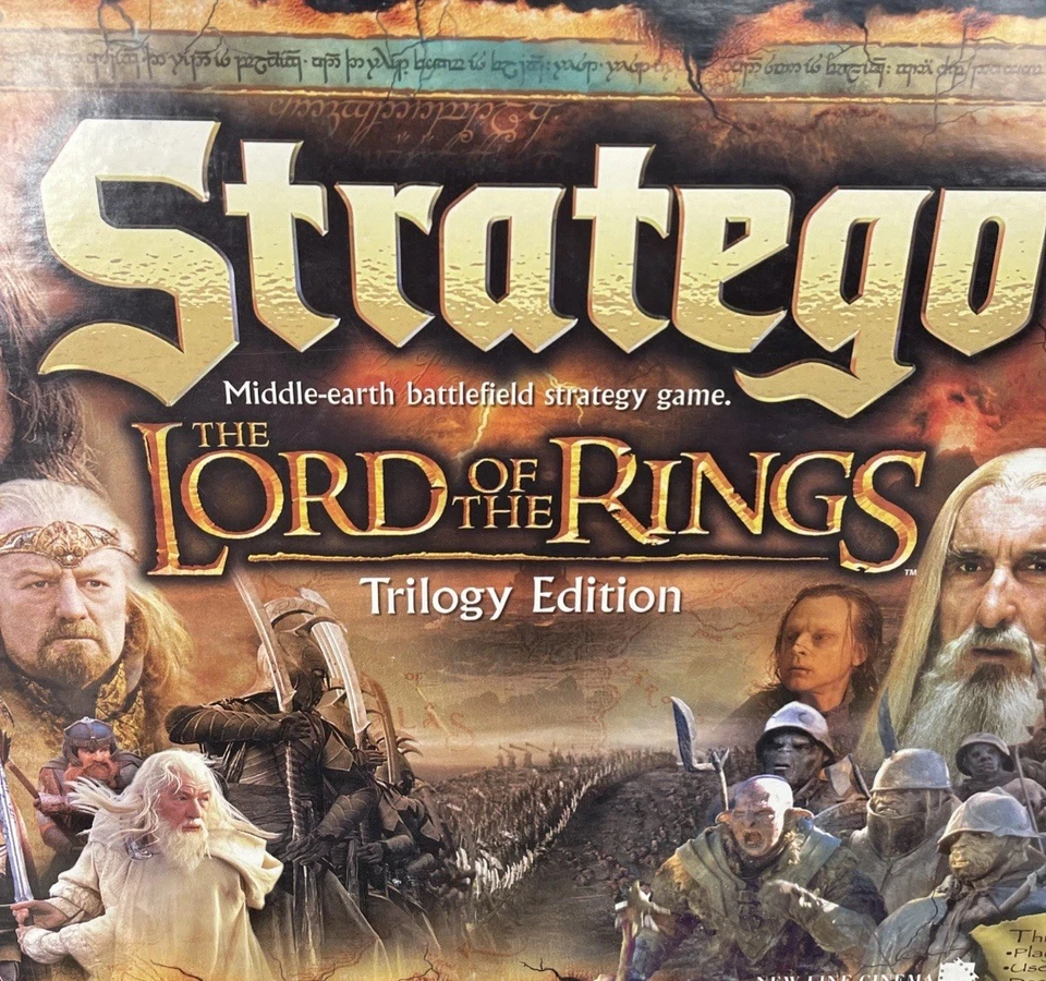 Stratego The Lord of the Rings Trilogy Edition Board Game 2004 - Image 4 of 4