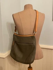 I Medici of Florence Womens Vintage Italian Leather Handbag Olive Shoulder Purse