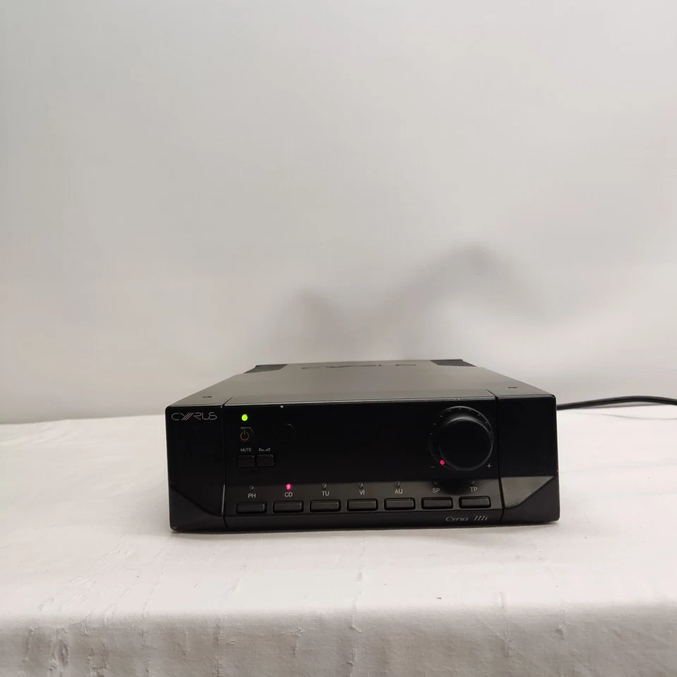 AMPLIFICADOR INTEGRADO CYRUS MISSION IIIi AMPLIFICADOR MISSION CYRUS 3i Foto 3 de 4