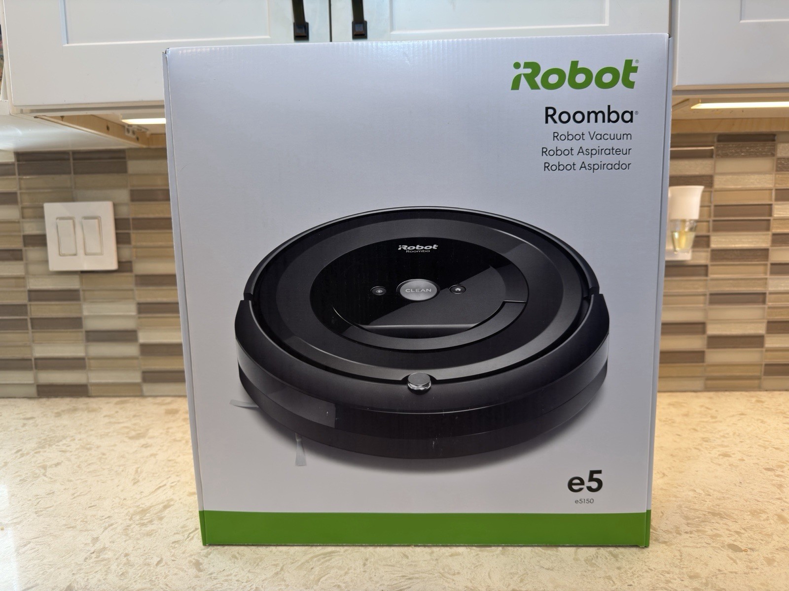 iRobot Roomba e5 Robotic Vacuum Cleaner