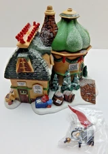 Dept 56 North Pole Series Elfland Cold Care Clinic #56703 Old Store Stock w/Box