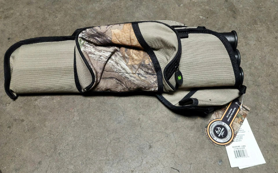 Tarantula Q008RHMB CAMO, Archery, Three-Tube Arrow Quiver, Right Handed, 2-Pack - Image 3 of 4