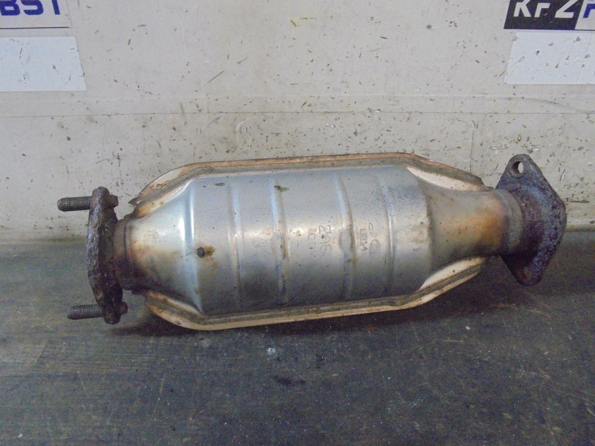 ギャイア cat catalytic converter Kia CEE'D U014 U2A680 CGY 1.6CRDi
