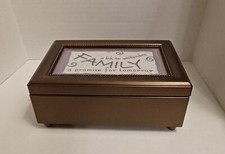 Music Box, Live Laugh Love 6  Plays fur Elise, Carson