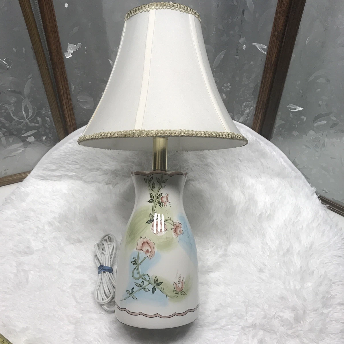Floral porcelain lamp deals