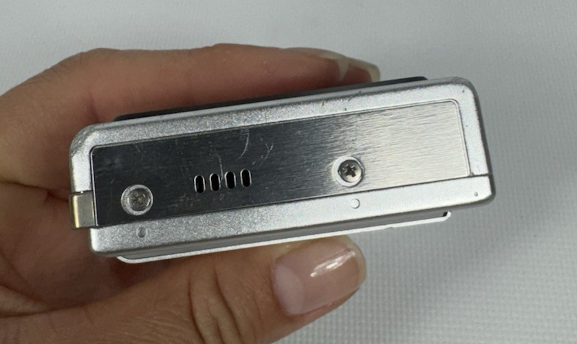FUJIFILM FINEPIX Z5 シルバー Fujifilm Finepix Z5 Camera Silver (Not Tested, For Parts) | eBay