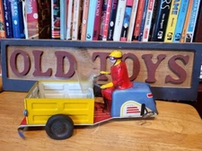 NICE VINTAGE 1940'S NYLINT WIND UP MECHANICAL DELIVER-ALL SCOOTER MOTORCYCLE