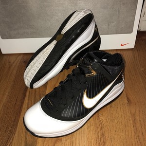 lebron 7 black gold