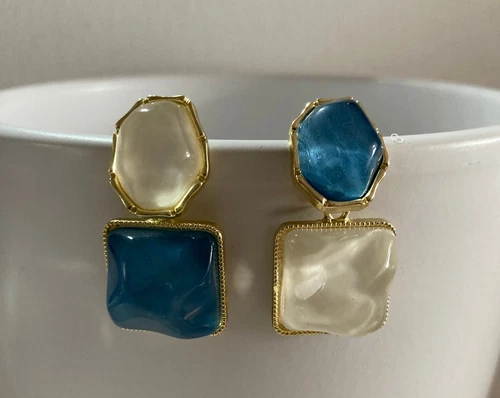 ZARA BLUE   RHINESTONE   EARRINGS