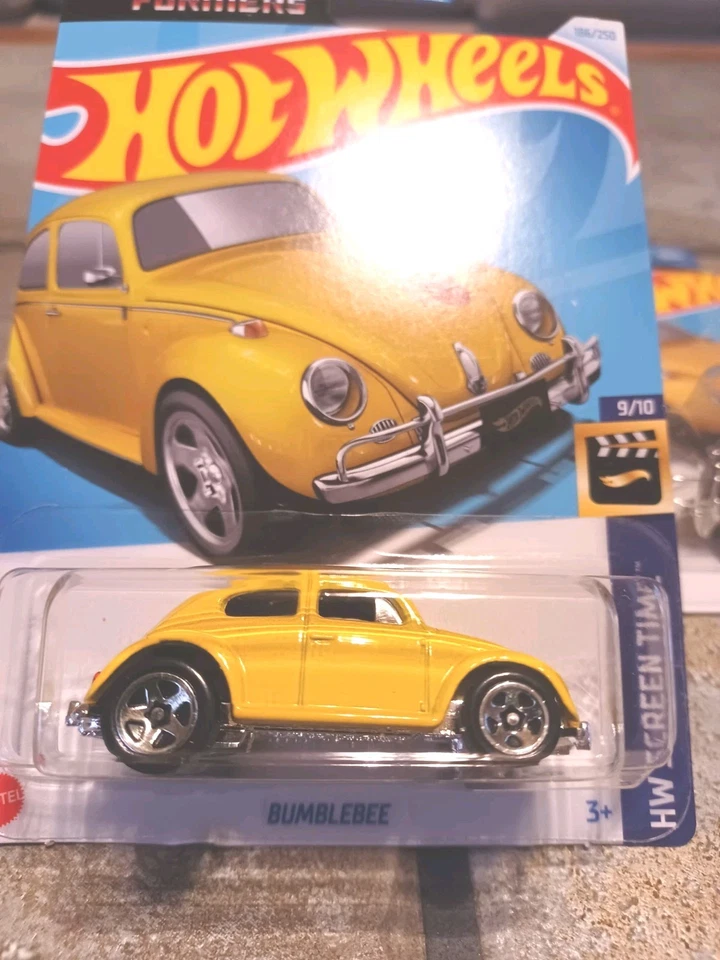 Hot Wheels Transformers Lote de 3 - Optimus Prime y 2 Bumblebee (Dorado/Amarillo) Foto 2 de 4