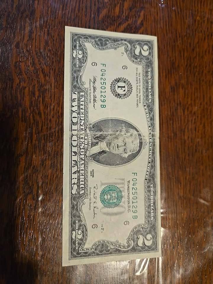 2 Dollar Bill 1995 Series F Circulated Rare  Used Condition  - Image 2 of 4