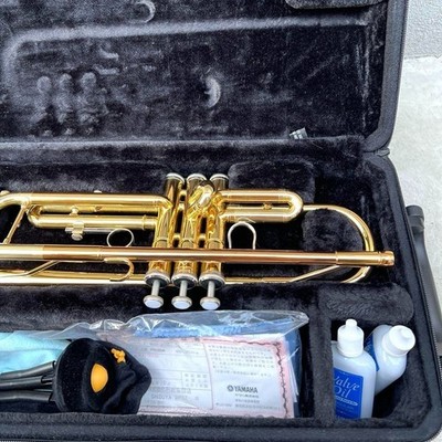 YAMAHA YTR-3335 YTR3335 Bb Trumpet Gold Yellow brass w/ Case