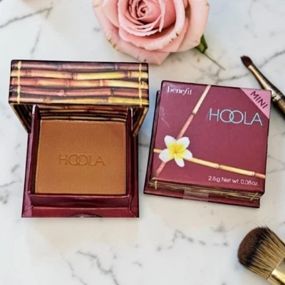 Benefit Bronzer  Blush Collection Hoola Bronzer MEDIUM Highlighter - Bild 1 von 3