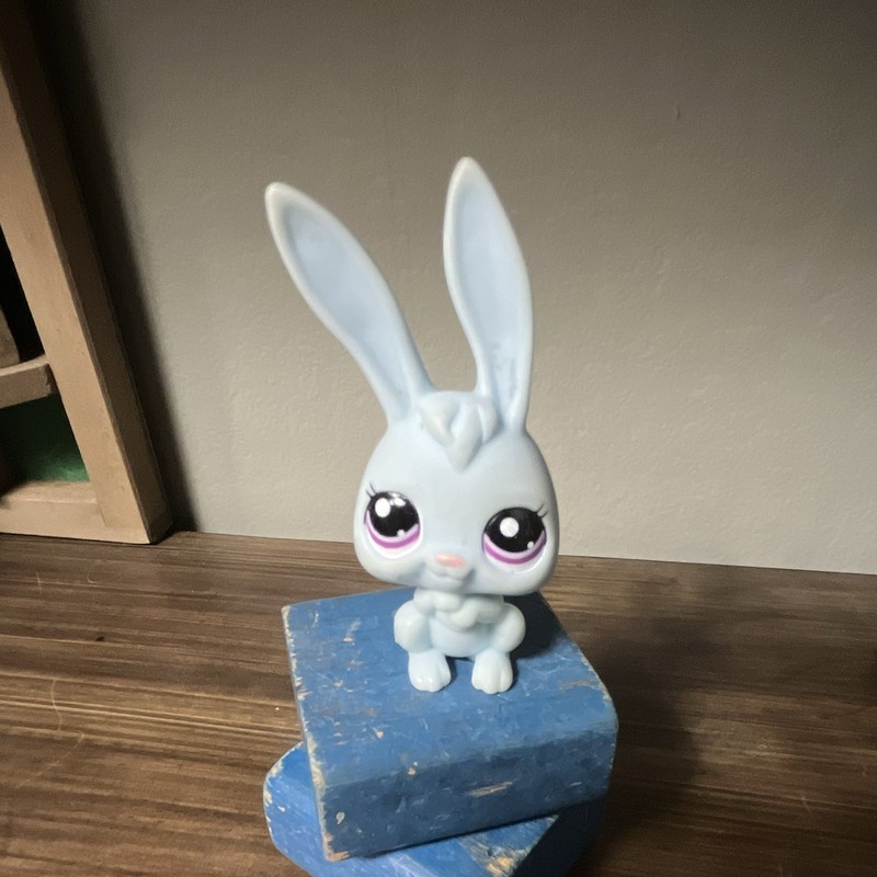 LPS Littlest Pet Shop Bunny #2585