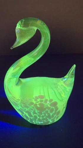 Murano Style UV Glass Swan Figurine Handblown Opalescent White Pebble Inlcusions