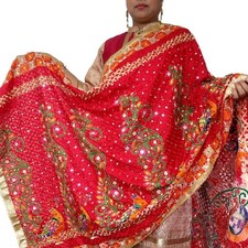 PEACOCK DESIGN RED COLOR PHULKARI DUPATTA