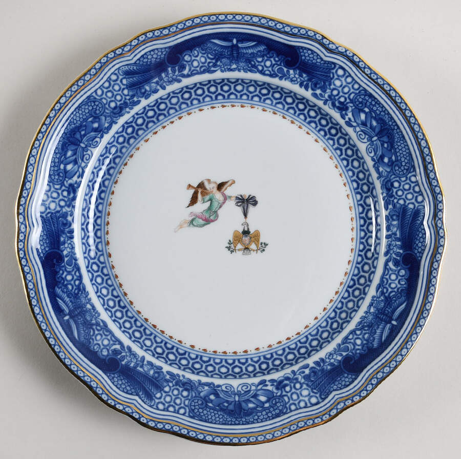 Mottahedeh Cincinnati Service Dinner Plate 1869893