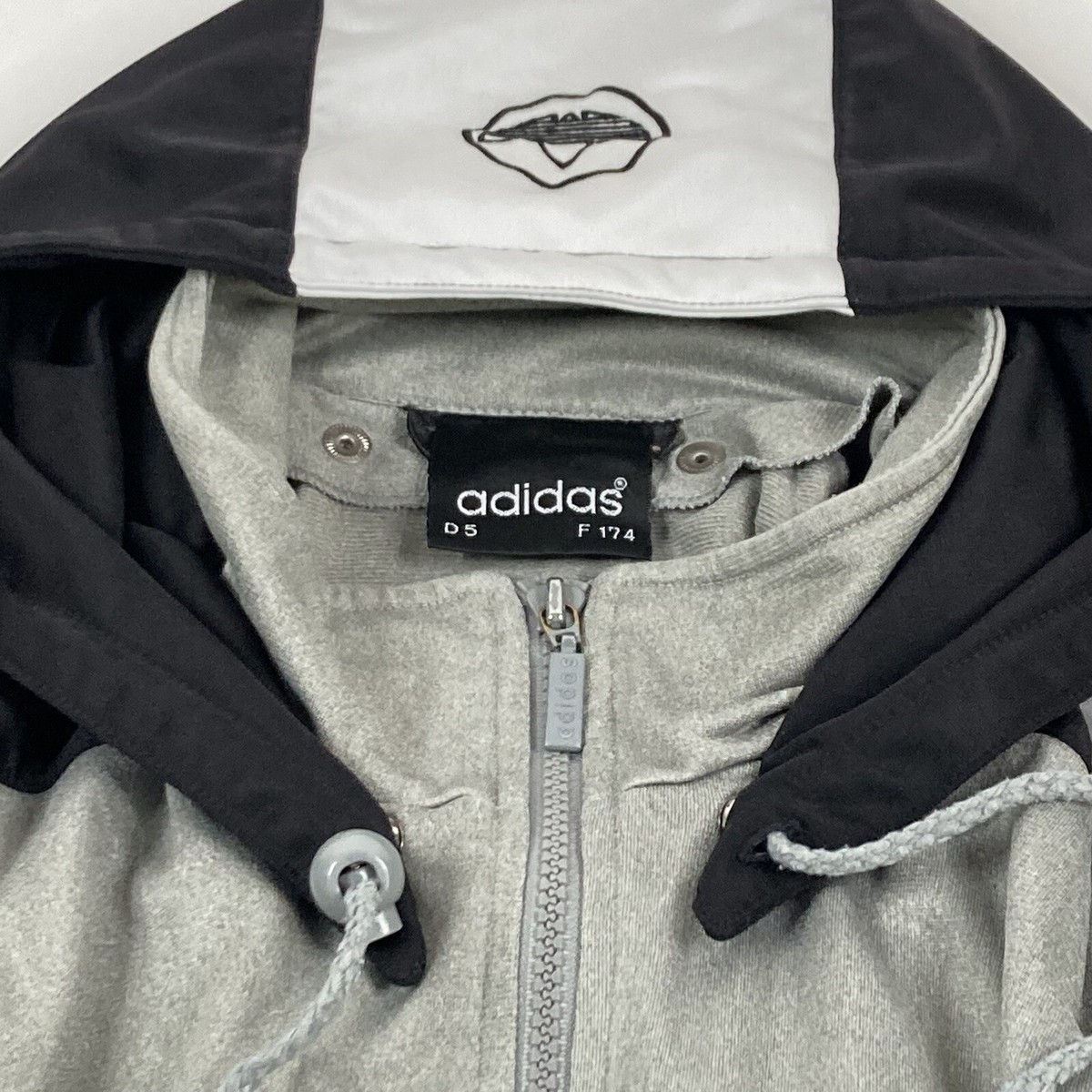 ひで　ビンテージ　adidas TRACK JACET HOODED vintage ADIDAS track jacket hooded windbreaker size D5 | eBay