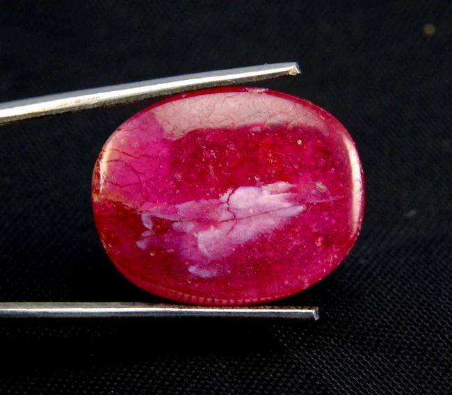 Shola Genuine 35.07 Ct Natural Red Ruby GIANT from Madagascar - Image 2 of 2