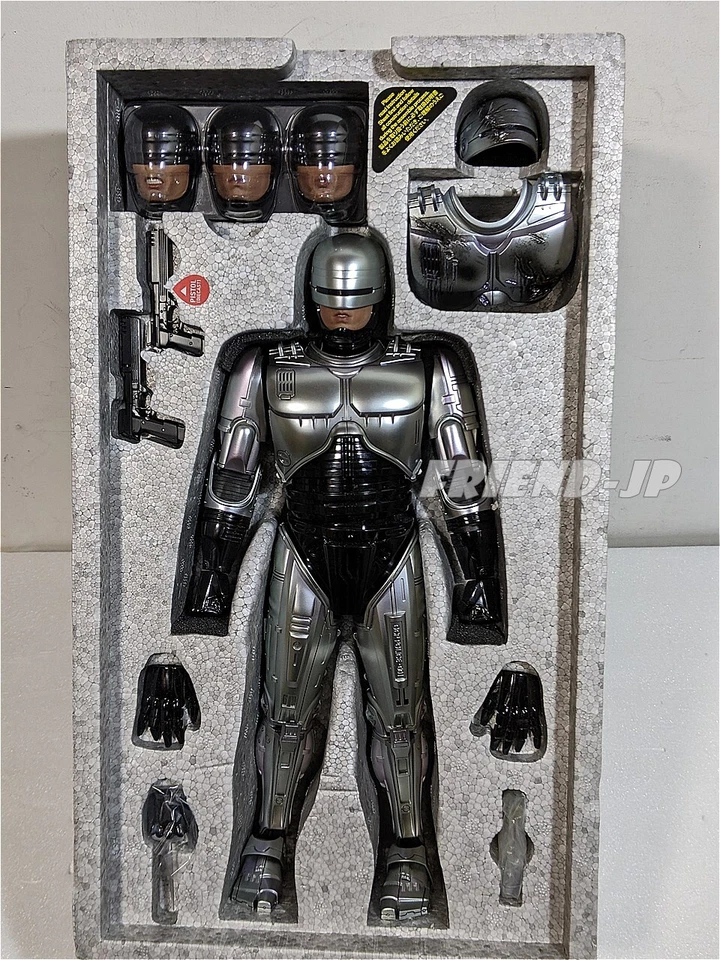 Hot Toys 1/6 MMS202 ROBOCOP Diecast Model Figure with Voice Sound Effect - Image 3 of 4