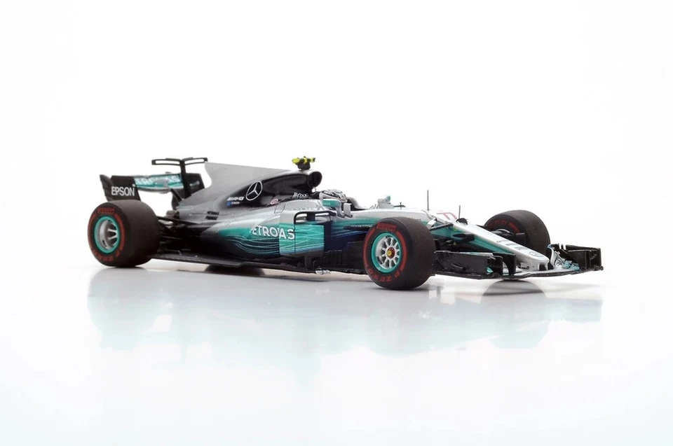 Mercedes W08 1º Gp. Russia Nº 77 - Valtteri Bottas 2017, Spark 1/43 - Image 2 of 4