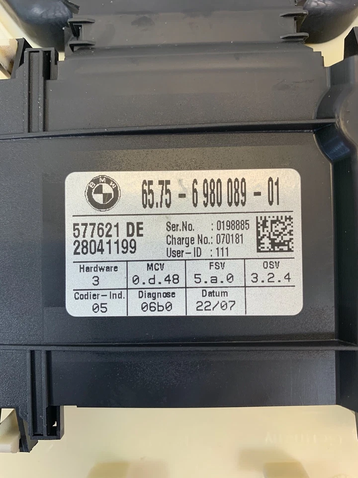 06-10 Módulo sensor de movimiento alarma ultrasónica aérea BMW 535i con cubierta OEM Foto 3 de 4