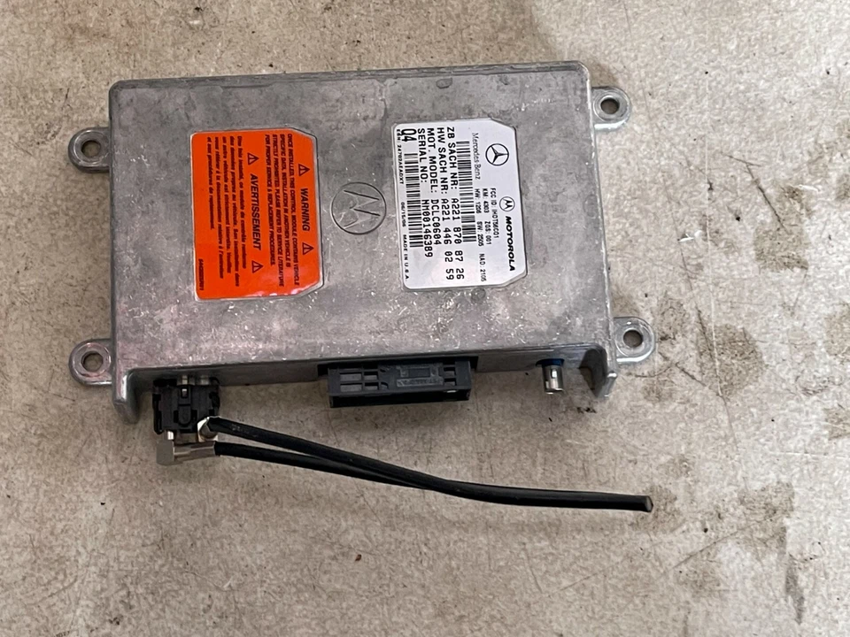 MÓDULO DE CONTROL DE COMUNICACIÓN POR VOZ OEM MERCEDES-BENZ SLK280 SLK350 SLK55 05-11 Foto 2 de 3