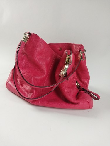 Coach Phoebe Dark Pink Leather Shoulder Bag 2 Hang Tag Charms Gold & Leather - Picture 2 of 22