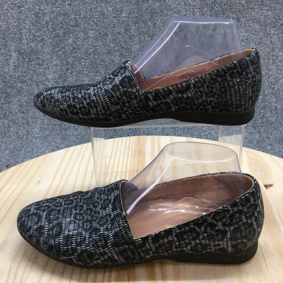 Zapatos Dansko Mujer 38 Gris Larisa Leopardo Sin Cordones Planos Cuero 2036910200 Foto 2 de 4