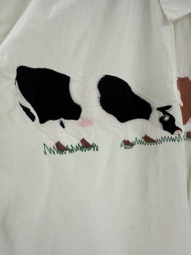 CASEY COLEMAN Cow Bovinae Embroidered Button Down Fun Blouse MEDIUM/LARGE - Picture 2 of 12