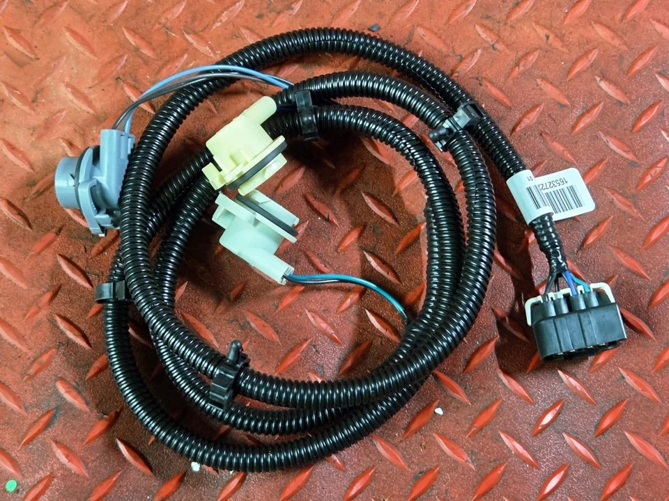 Arnés de cableado de luz trasera lateral para pasajero GMC Sierra 1500 2005-2007 OEM Foto 3 de 4