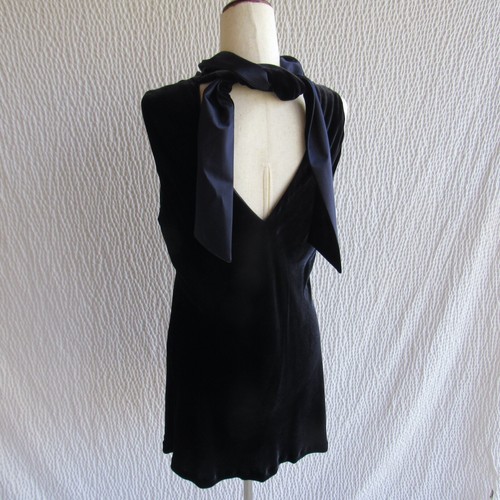 Luxurious Velour Top L Tie Neck Solid Lafayette 148 New York Solid Blue Luxury - Picture 19 of 19