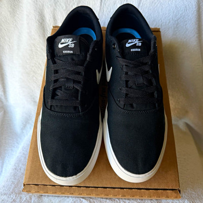 Nike SB Charge Canvas  Black  Skate Shoes Black/White CD6279-002 Men s 9.5 US