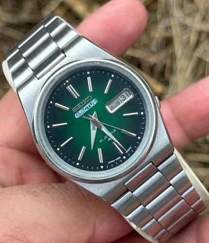 Vintage Seiko 5 Mens Automatic Watch 7009 Day/Date
