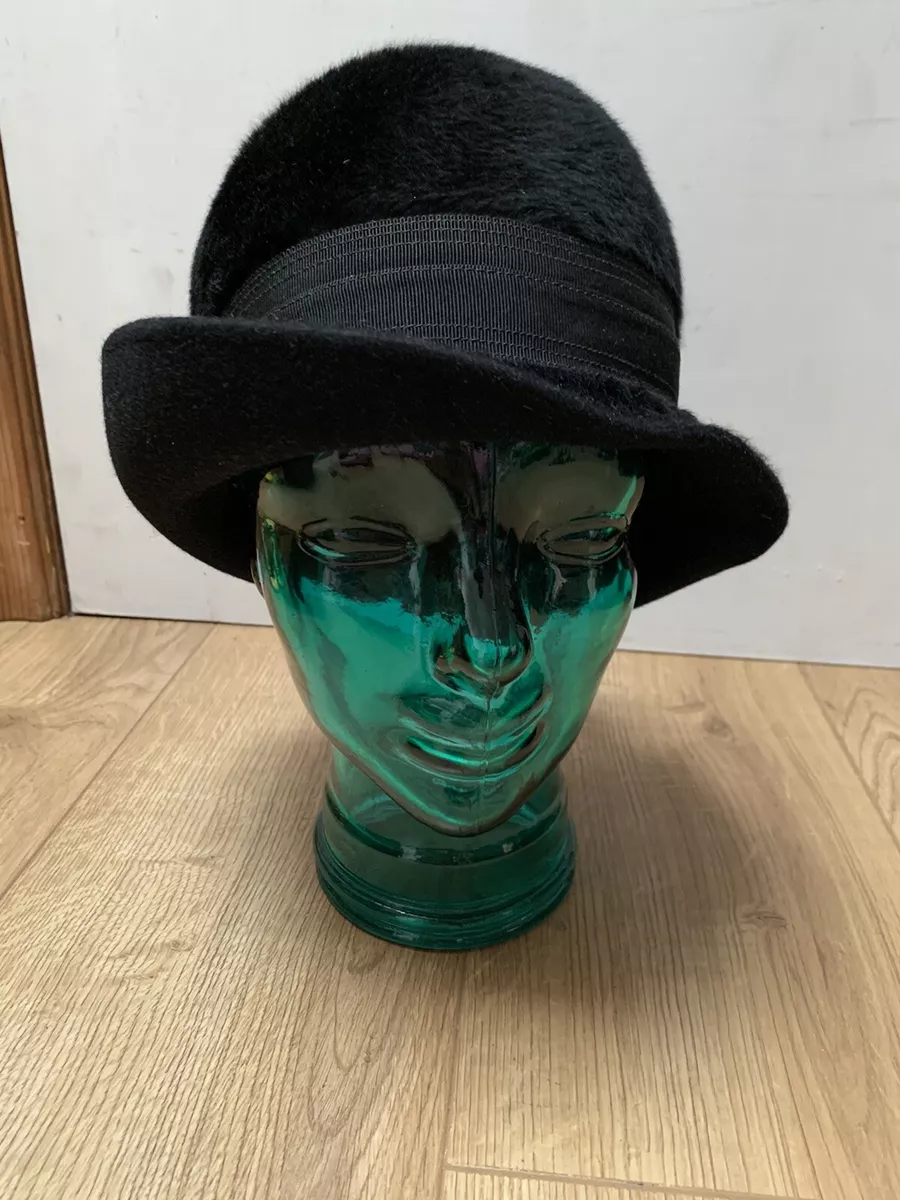 black vintage 1920 s style hat faux fur flapper style gatsby smart cloche small