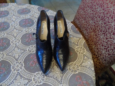 Oscar de la Renta Black Textured Patent Leather Shooties Size 40- US 10