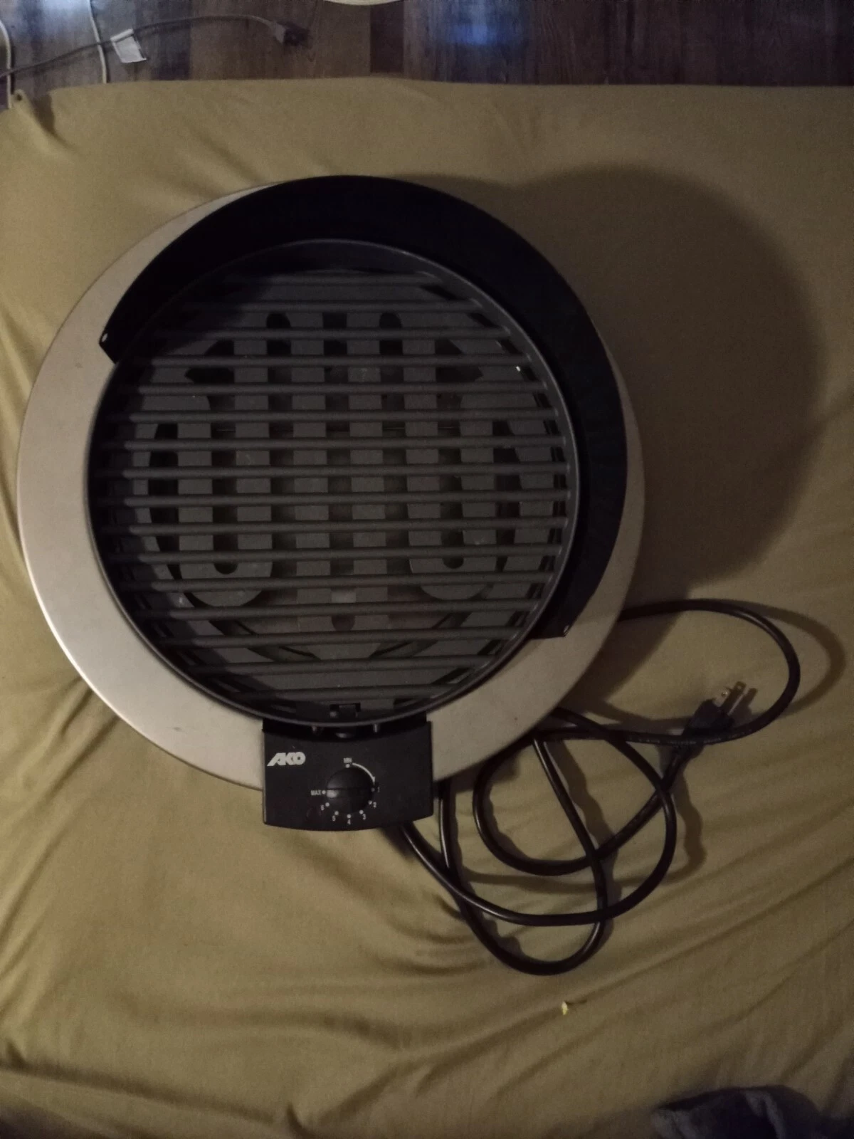 AKO Model TG200 VA Table Top Indoor Outdoor Electric Grill UNUSED (No Box)