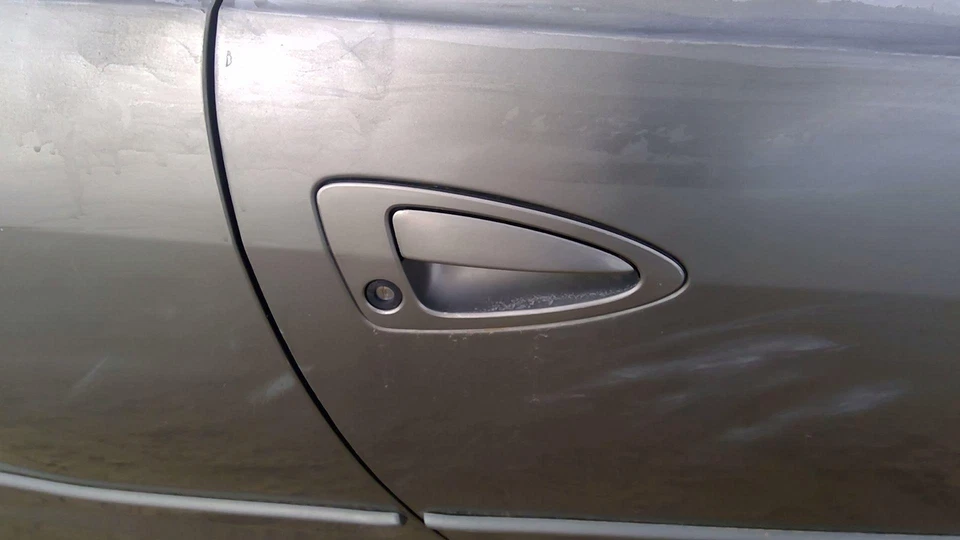 1999-2002 Mercury Cougar пассажирская правая передняя наружная дверная ручка оригинальная серая - Изображение 4 из 4