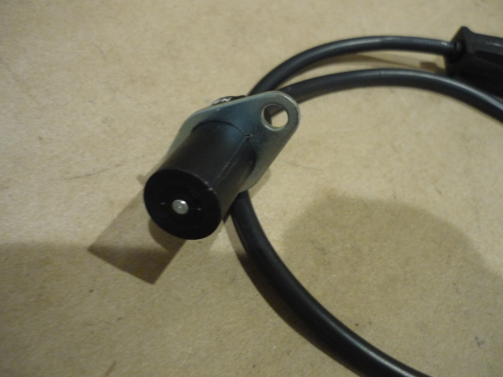 Ferrari 208,288,308,328,412,Mondial,Testarossa - Crank Sensor SEN8D - P/N 119052