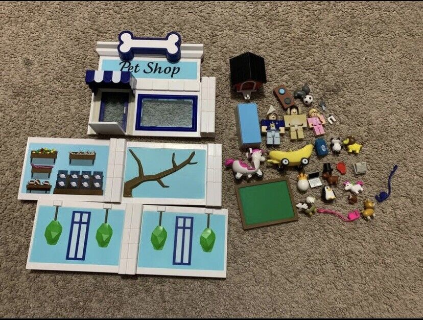 Roblox Celebrity Adopt Me Pet Shop Play Set Action Figures Pretend Play Set