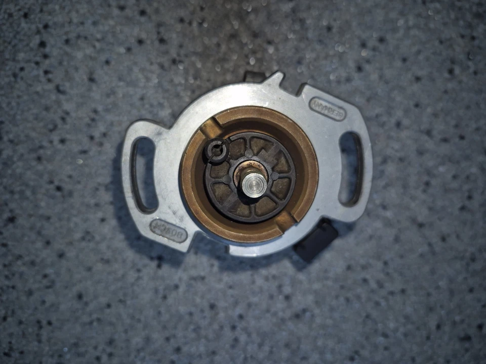 VW Polo 86c Bosch Zündverteiler  0237 521 050  VW 030 905 205 AA. Nur 2J. eingeb - Bild 3 von 3