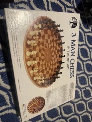 3 MAN CHESS - VERY INTERESTING NEW VARIANT (three handed, player, way...)