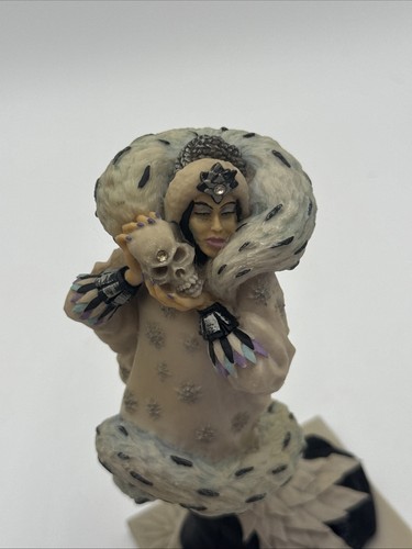 1988 Enchantica Figurine EN2027 Tuatara Winter Witch - 7.25" - Picture 2 of 12